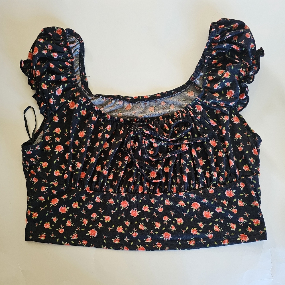 Floral Top - Picture 3 of 6